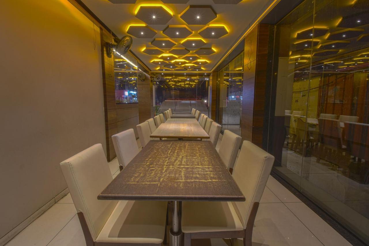 Hotel Ravikiran Колхапур Экстерьер фото
